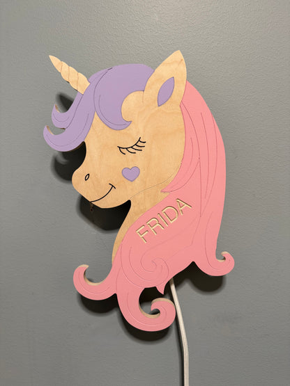 Personlig barnelampe med navn - Enhjørning